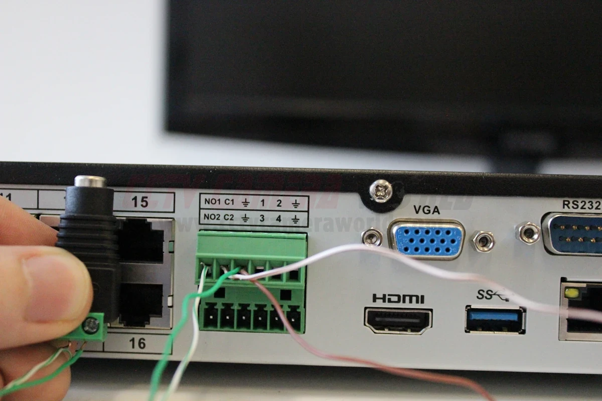 Some alarm relay devices require power, which can be provided through the alarm block